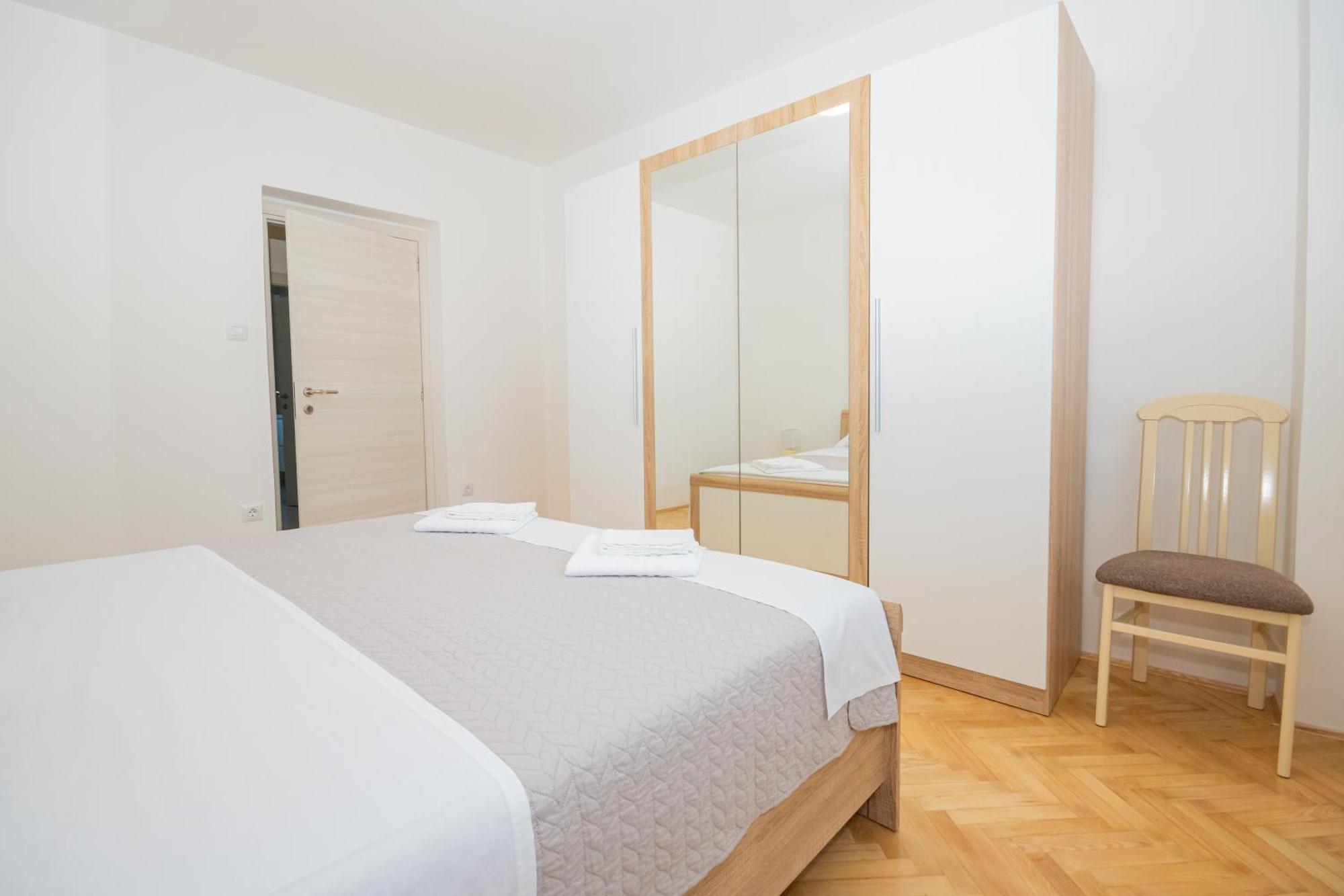 Apartmani Cimerman 크르크 외부 사진
